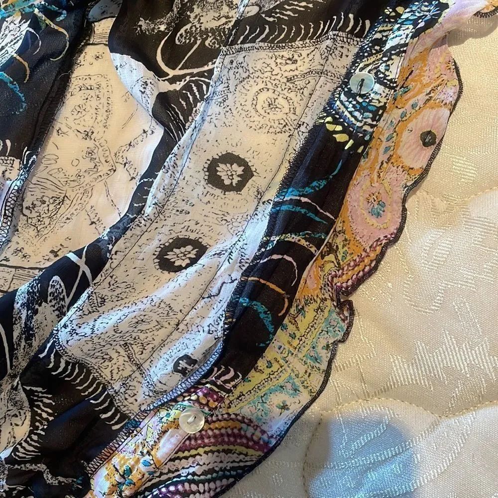 Vintageā
printedāblouse - Picture 7 of 7